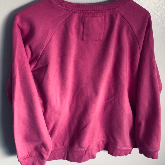Pink sweater. Warm. Long sleeves. - Picture 3 of 6